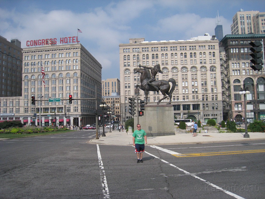 Chicago Rock N Roll 2010 0690.jpg - The walk back to the car.